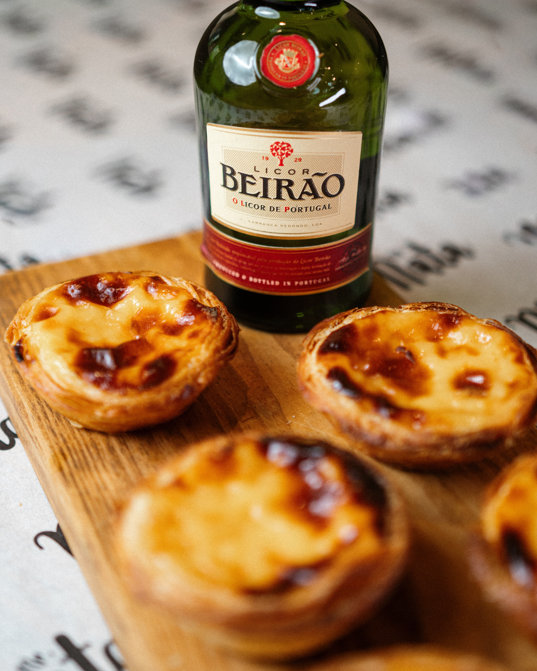 Mini Beirão Liqueur (0.2L) + 6 Origineel Pastel de Nata