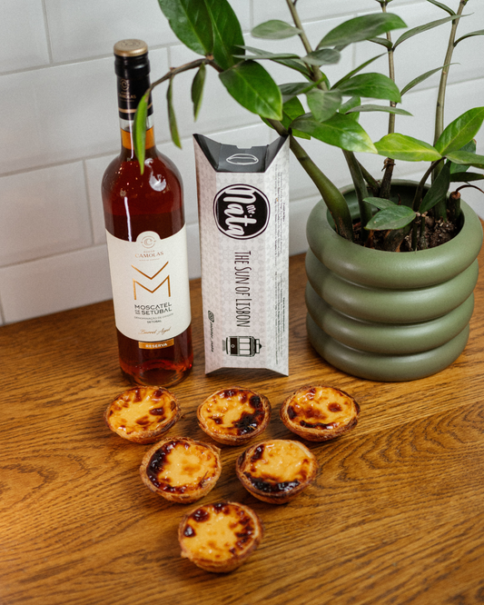 Moscatel de Setúbal + 6 Pastel de Nata Original