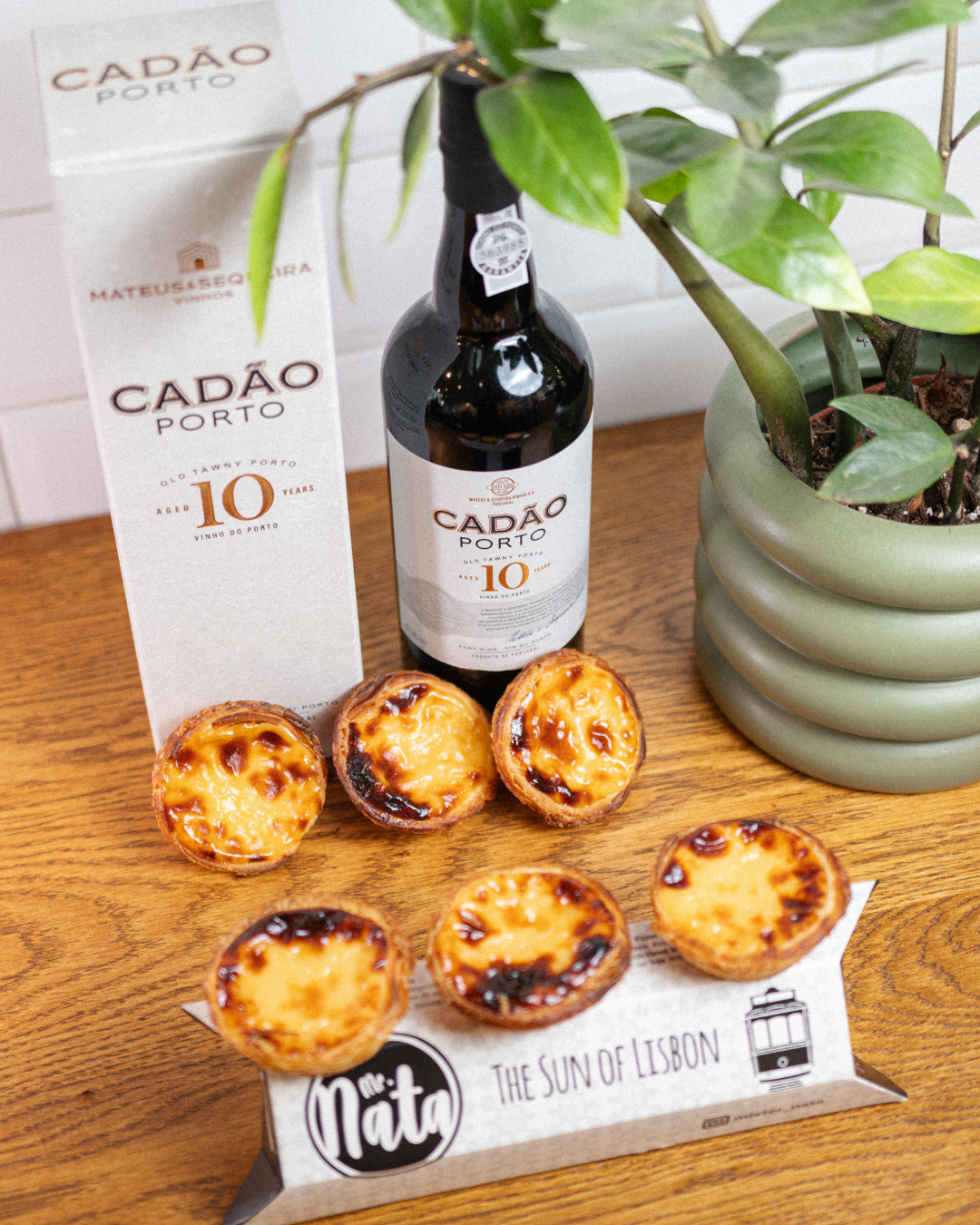 Port Wine + 6 Pastel de Nata Original